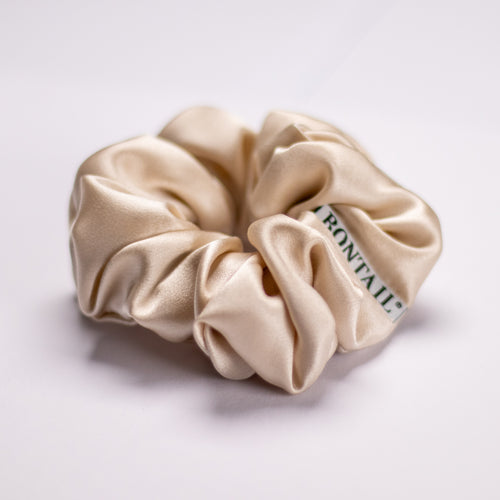 Ivory silkkiscrunchie